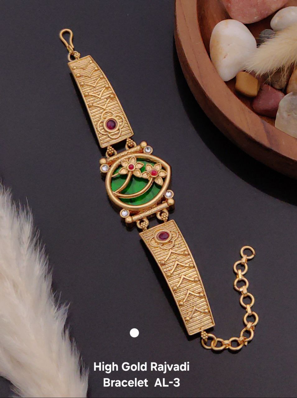 Bhavna High Gold Rajvadi Bracelet