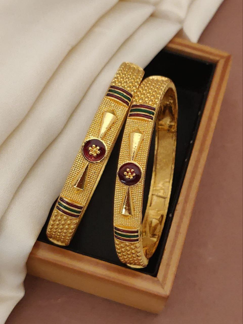 Hijna Bangals ( set of 2 )