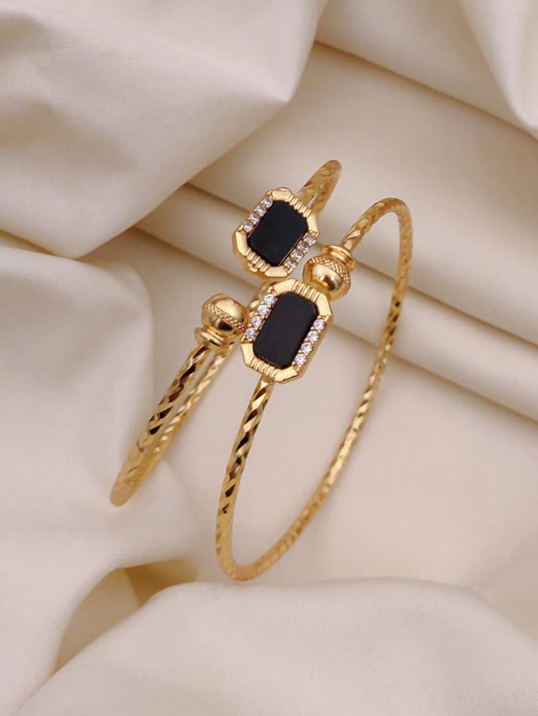 Bhavna Kadli Bangals