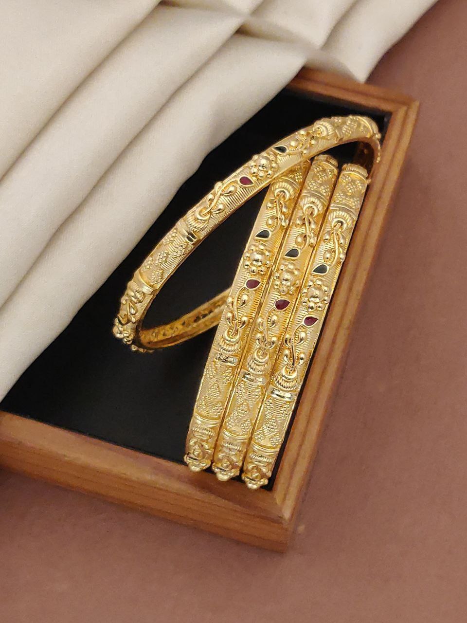 Janta Bangals ( set of 4 )